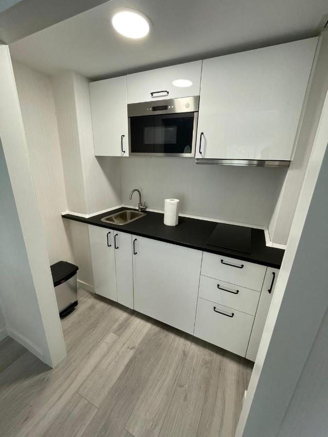 Arizonica Suites Chamartin Madrid Esterno foto