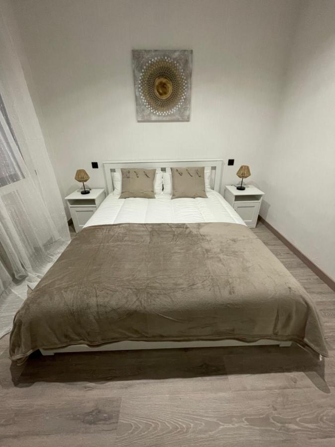 Arizonica Suites Chamartin Madrid Esterno foto